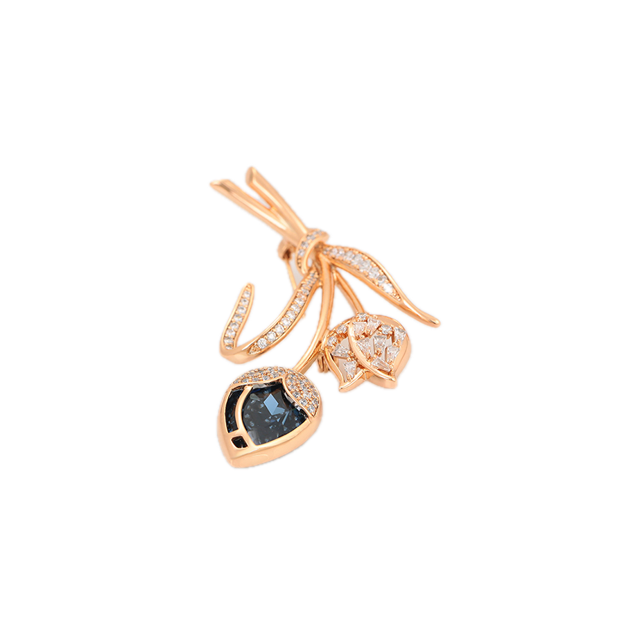 Vastura – 18K Gold Luxury Brooch with Statement Crystal | Grand Occasion Pin for Women