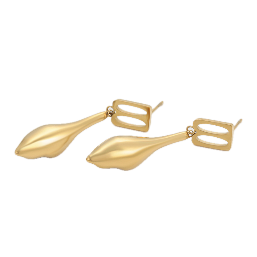 Auvera – 14K Gold Stainless Steel Drop Earrings | Sculptural Daily Wear Earrings for Women