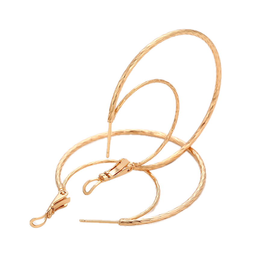 Filara – 18K Gold Thread Earrings | Sleek Daily Wear Drop Earrings for Women