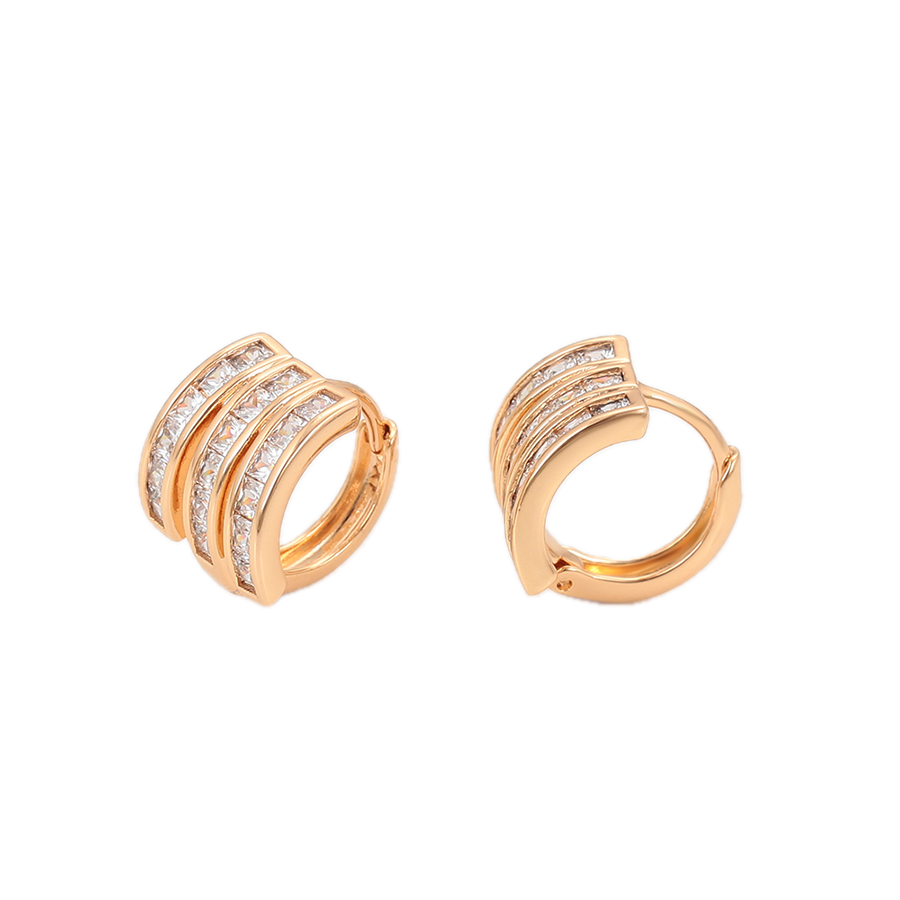 Pétala – 18K Gold Stud Earrings with White Cubic Zirconia | Classic Everyday Earrings for Women