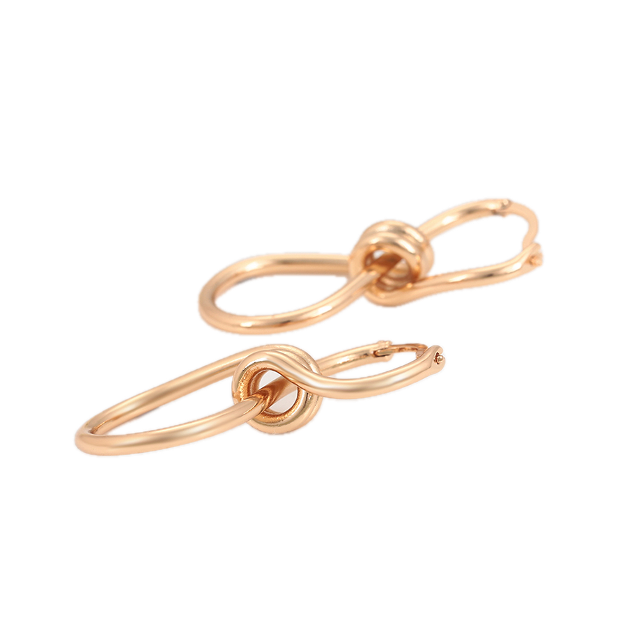 Oriana – 18K Gold Plain Luxury Drop Earrings | Sculptural Statement Earrings for Women